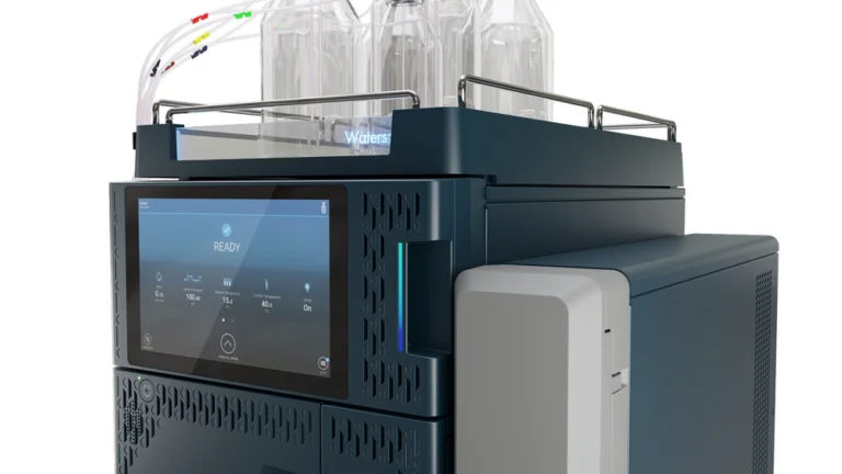 gros plan de l'alliance est du système hplc