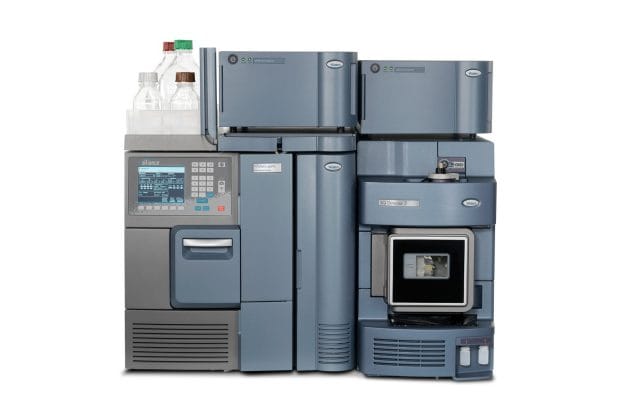 Alliance HPLC System with 2424 ELS Detector, 2998 PDA Detector, and SQ Detector 2.