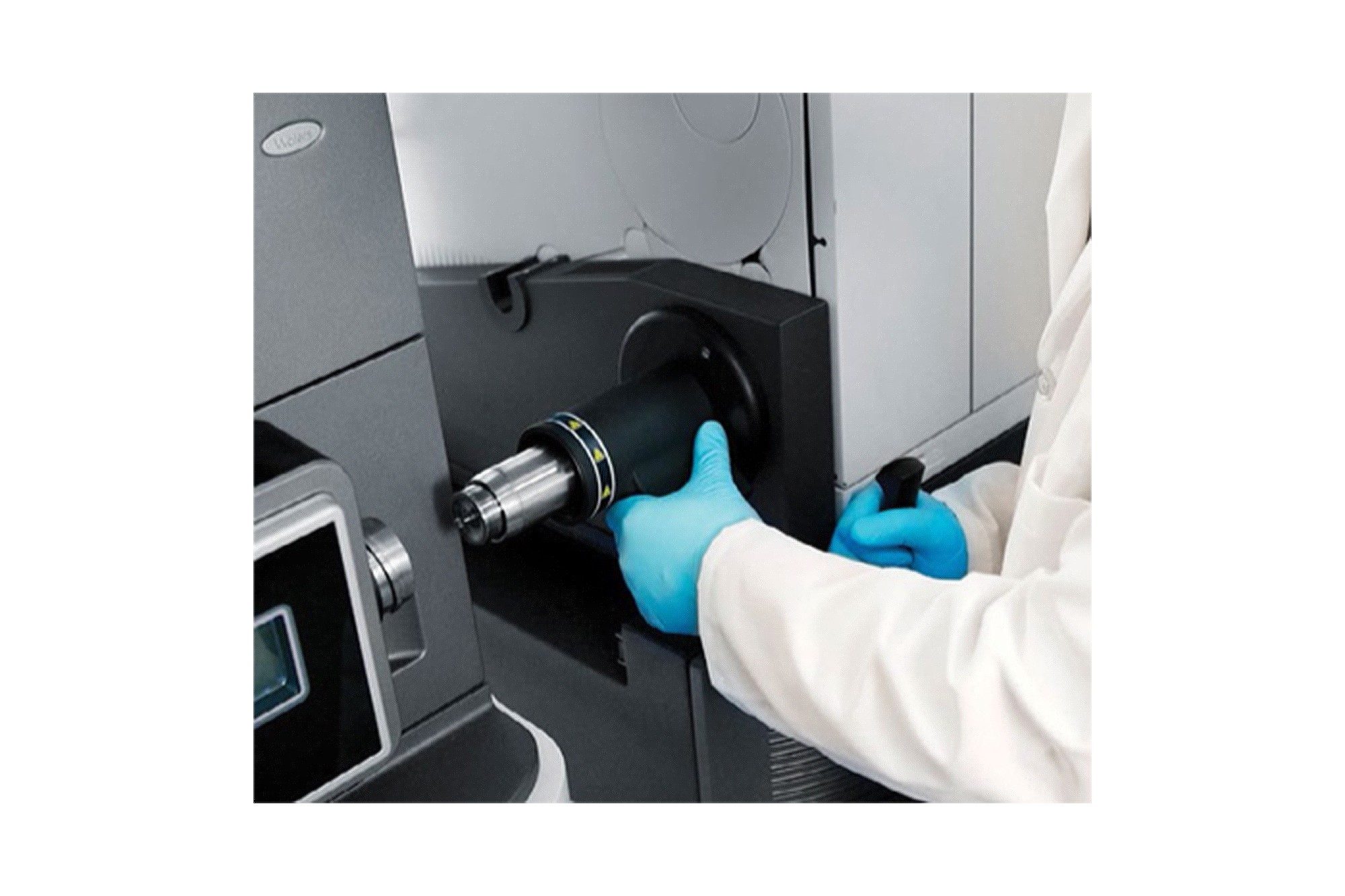 Source de chromatographie en phase gazeuse à pression atmosphérique (APGC)