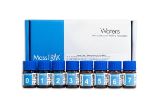 MassTrak Steroid Serum Cal Set2 186010563IVD with translationes on label