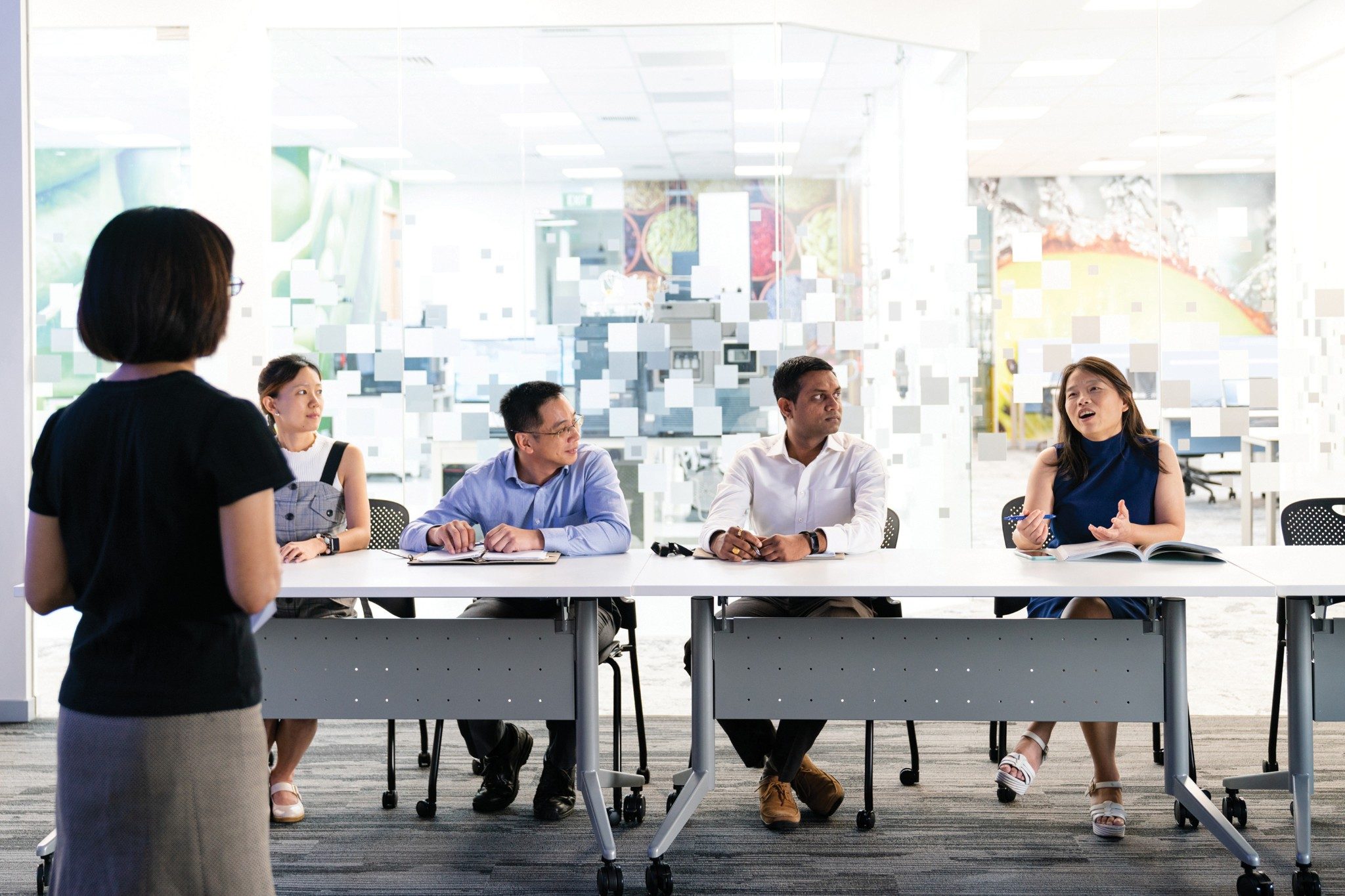 Boost laboratory productivity while helping your staff gain new skills with Waters Academy, designed to ensure your lab’s employees receive proper onboarding, training, and continuing employee education on Waters solutions.