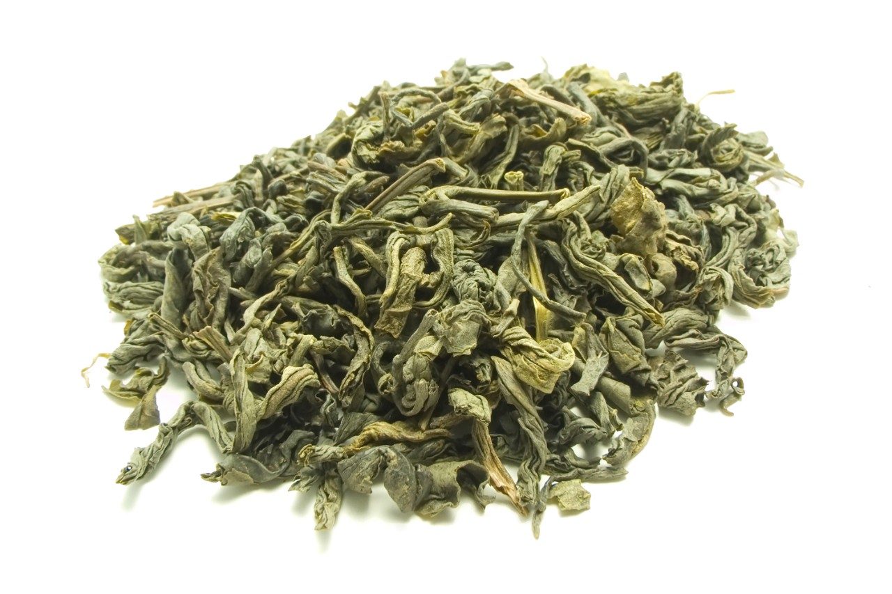 Dried green tea leaves