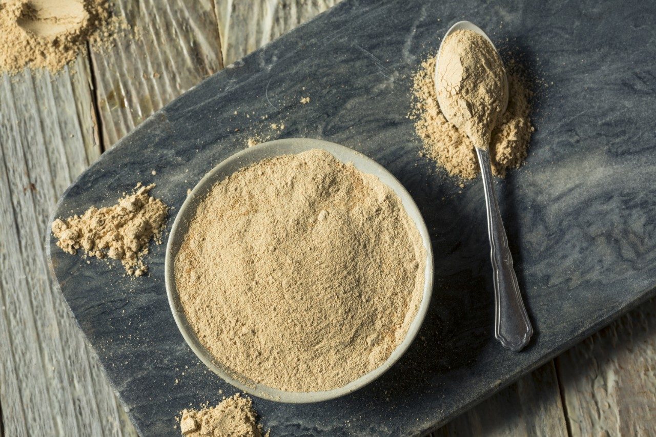 Ginseng powder in bowl