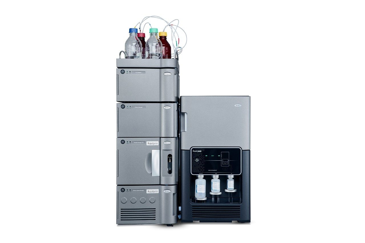 Con il detector di massa ACQUITY RDa, il laboratorio può identificare rapidamente gli analiti, consentendo di prendere decisioni più informate e basate sui dati nei workflow del settore.